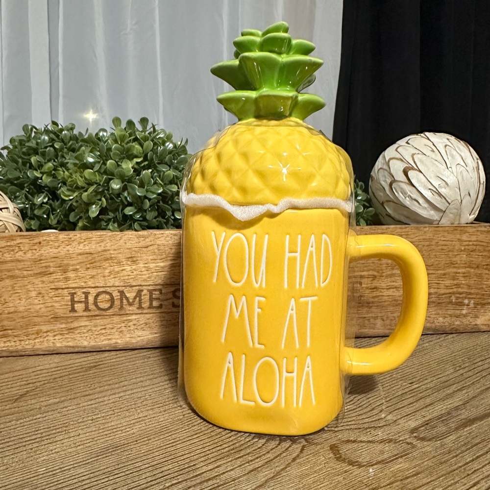 Rae Dunn “You had me at Aloha” Mug with topper